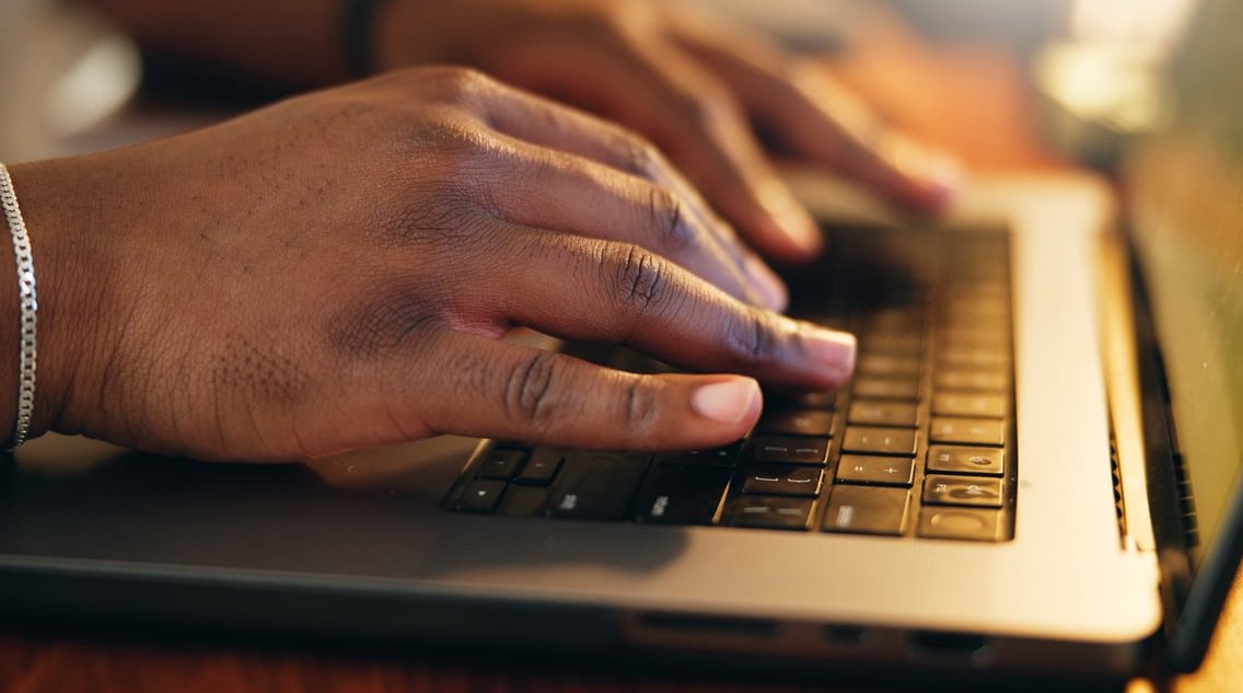google search results laptop